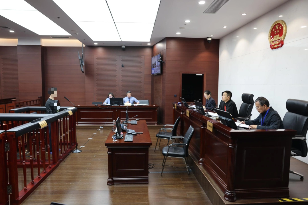 上海徐汇区首例股票场外配资金融犯罪案公开宣判