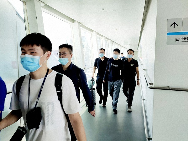 在线配资杠杆 上海警方侦破复合型案件，抓获50余名嫌疑人，捣毁4个犯罪团伙