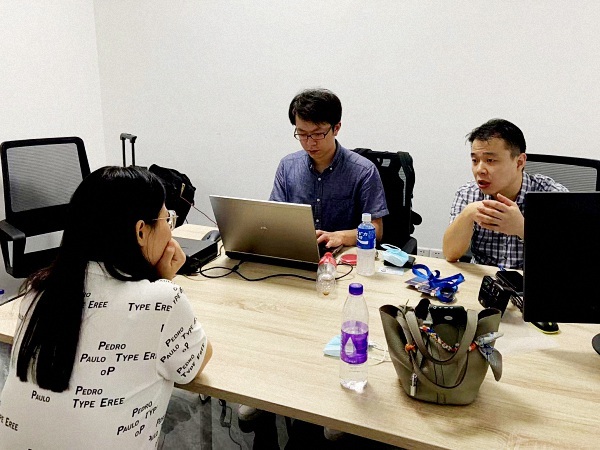 场外配资犯罪团伙_非法操控证券市场_在线配资杠杆