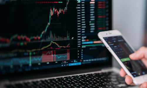 辉煌优配开户佣金万一：定义、分类、举例及比较全解析