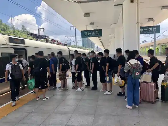 虚假炒股平台推荐诈骗_炒股大师荐股骗局_杭州股票配资平台