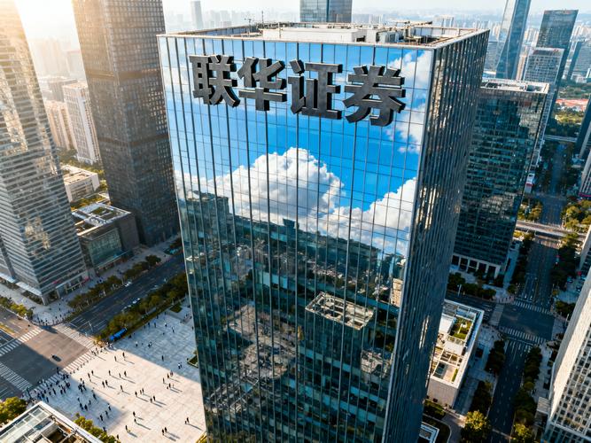 想炒股又怕选错配资平台？全国前三正规股票配资公司来啦