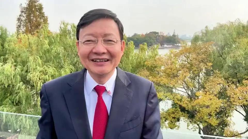 杠杆交易爆仓案例_贵金属投资远离杠杆风险_配资杠杆