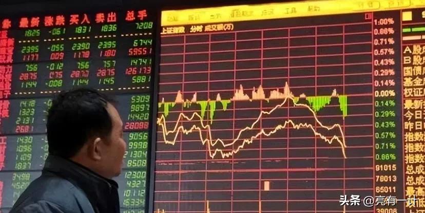 AI产业链杠杆资金涌入_炒股加杠杆怎么操作_两融余额冲破历史高点